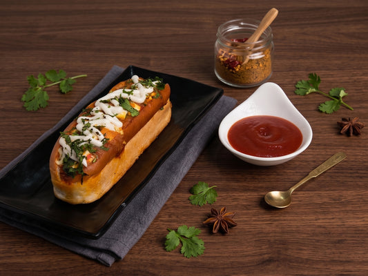 Chilly Paneer Hot Dog