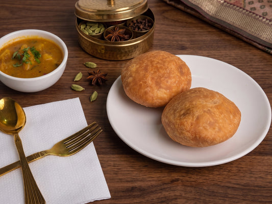 Dal Kachori With Aloo Sabji (2pc)