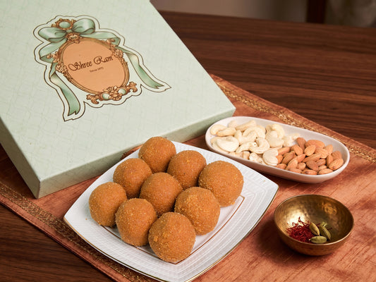 Plain Moti Choor Laddu