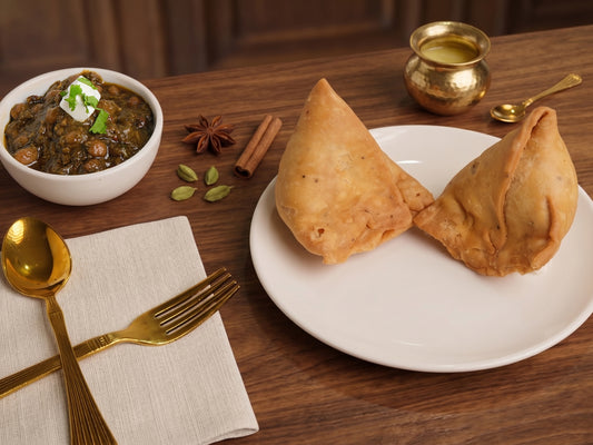 Samosa With Chole (2pc)